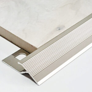 Diminishing Trim - Bright Silver